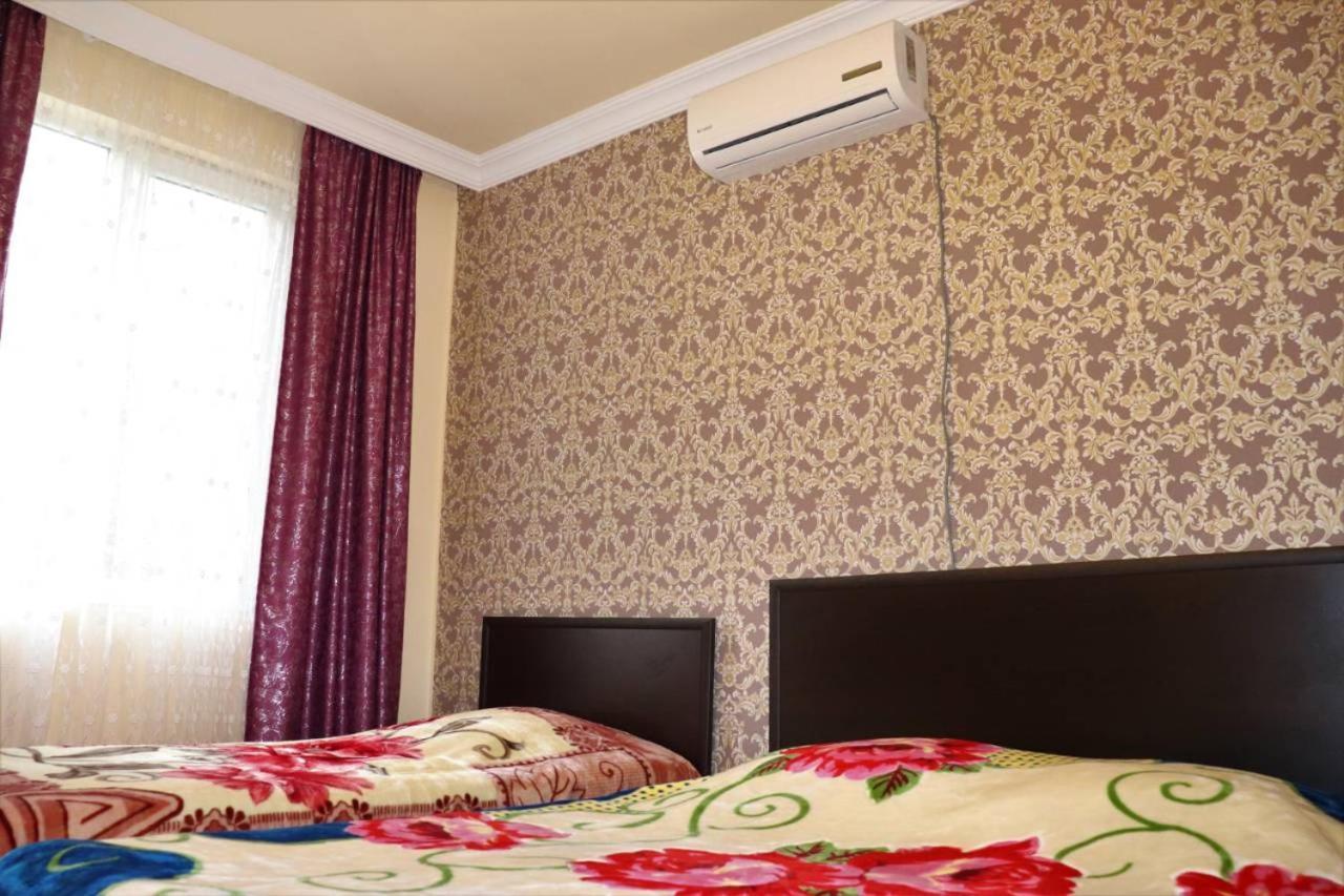 Gulnazi Andria Apartamento Sarpi Exterior foto