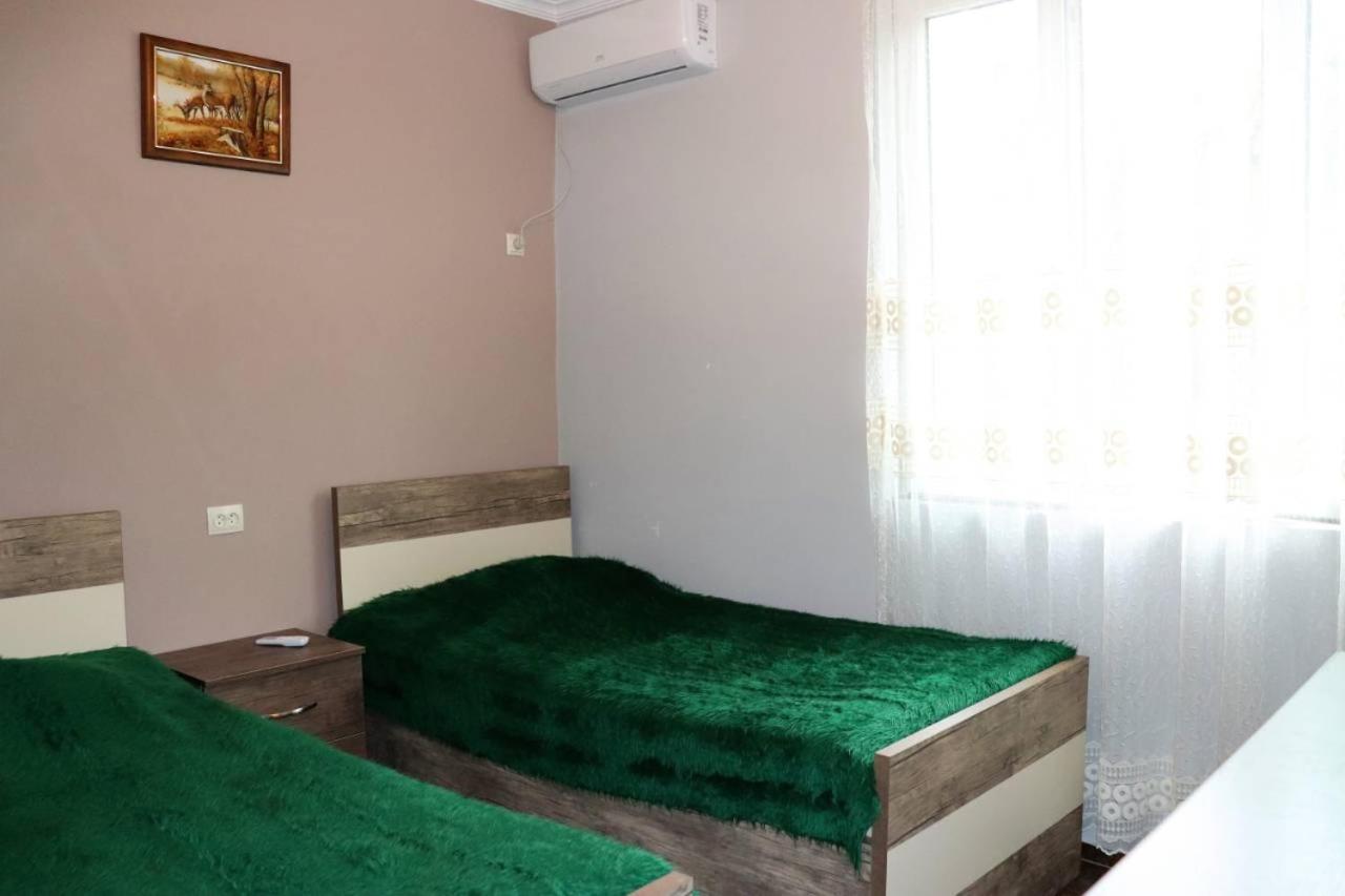 Gulnazi Andria Apartamento Sarpi Exterior foto